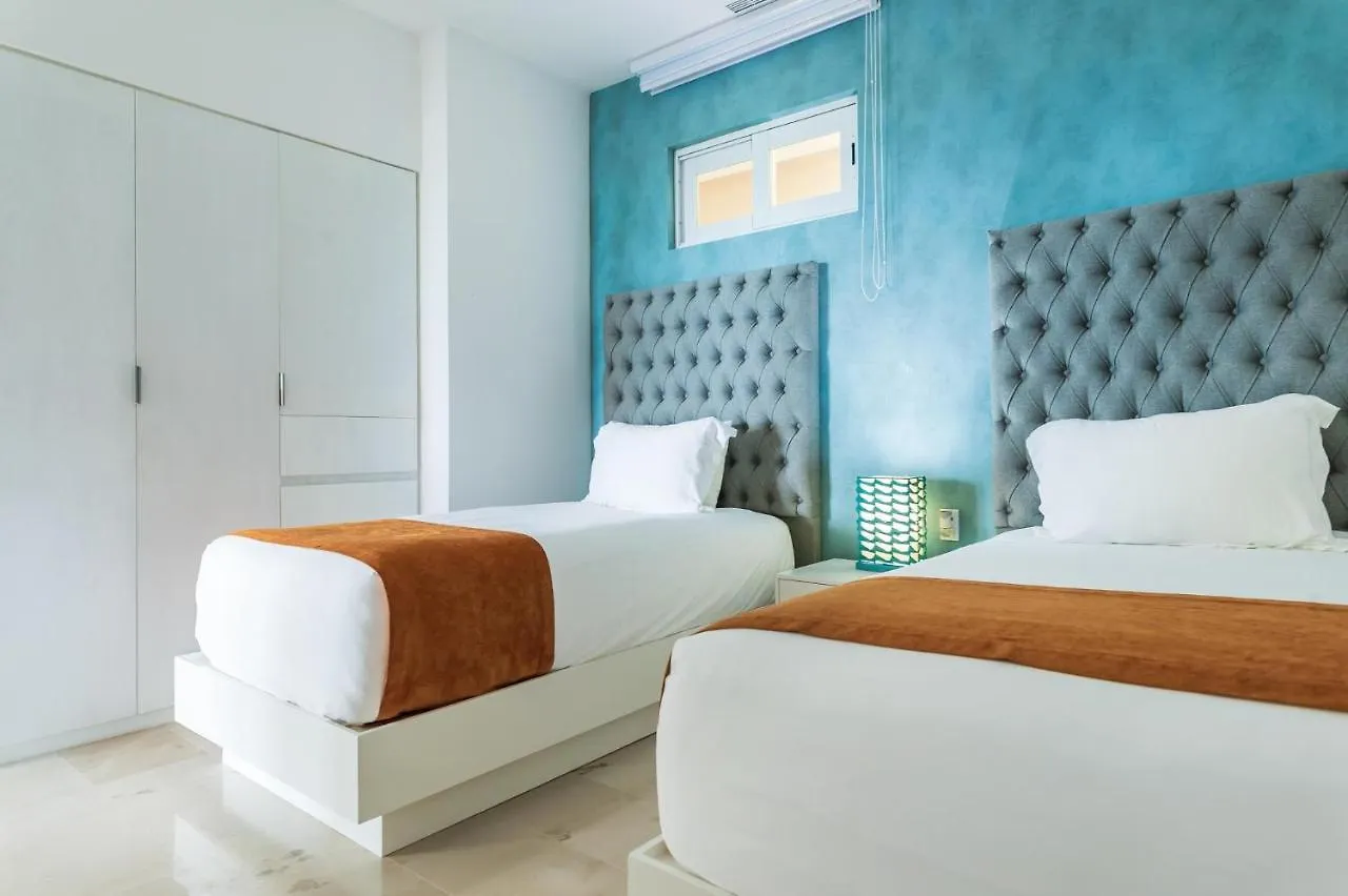 Oce31- Oceana 2 Bedroom Amazing Ocean View Penthouse Playa del Carmen Apartment