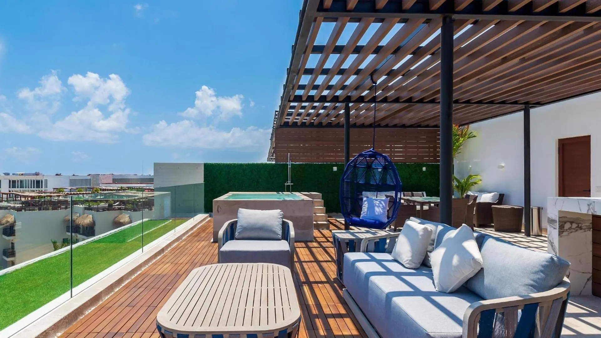 Oce31- Oceana 2 Bedroom Amazing Ocean View Penthouse Playa del Carmen Mexico